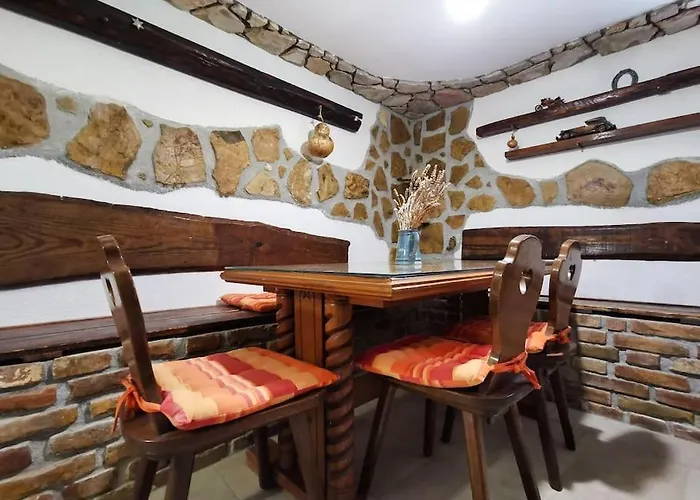Stone House Angelo - Peace Oasis With Pool * Kaštel Lukšić