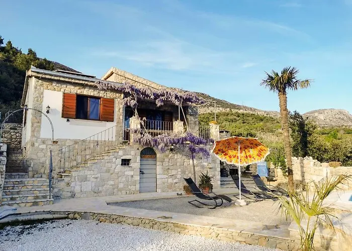 Stone House Angelo - Peace Oasis With Pool Feriehus Kaštel Lukšić